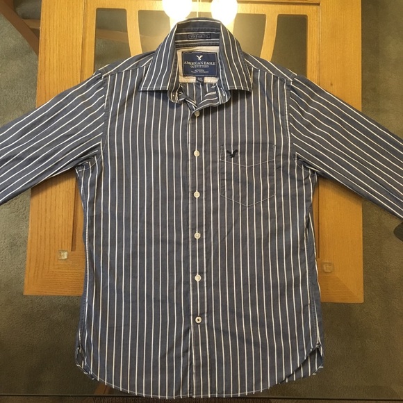 American Eagle Long Sleeve Button Down Shirt - Picture 1 of 5